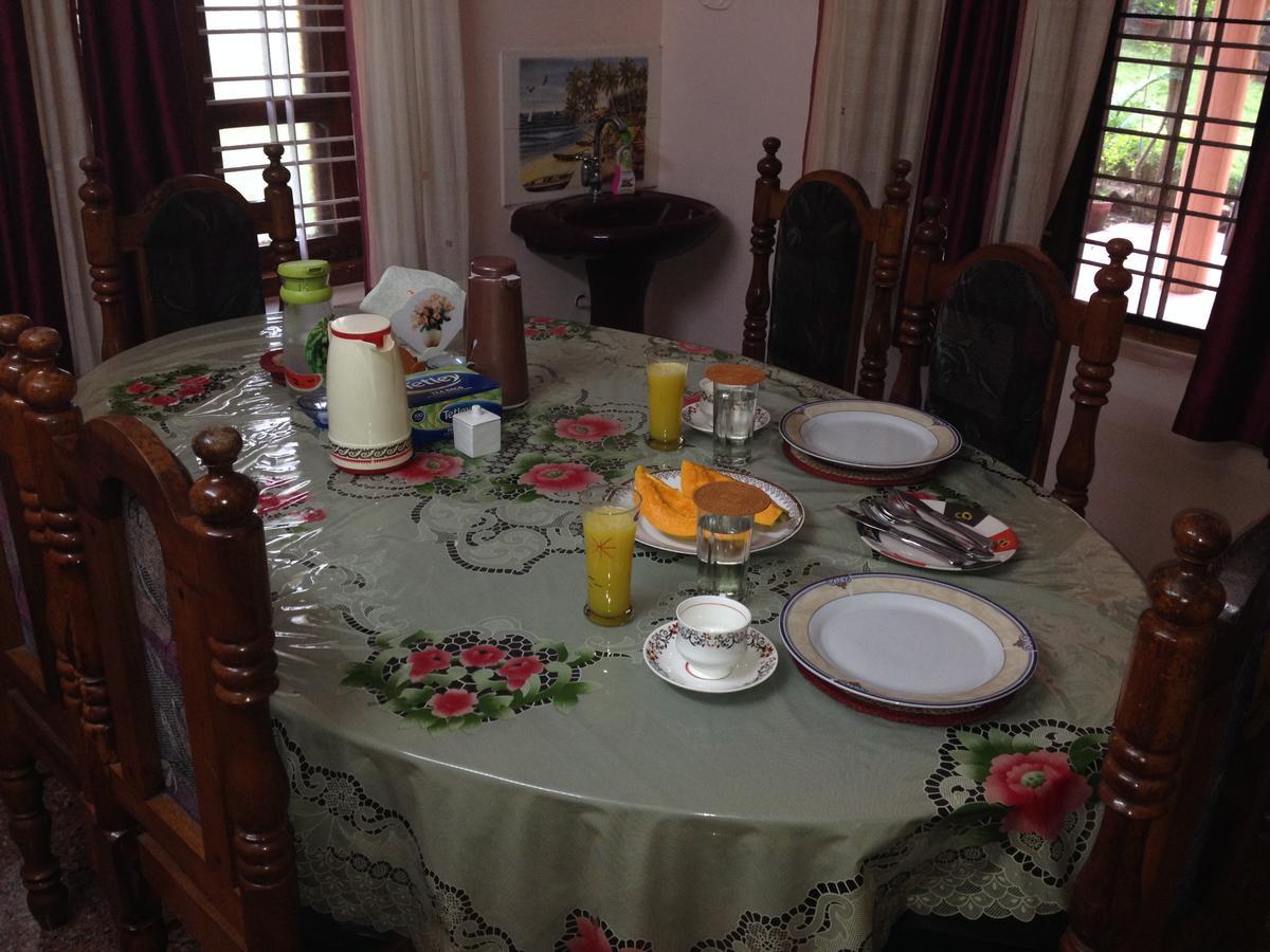 Ganesh House Homestay Kovalam Eksteriør bilde